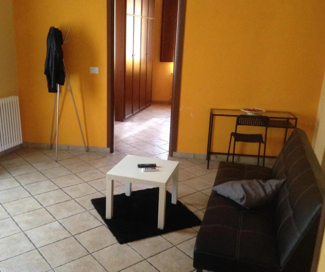 Camilla Affitta Camere Nicolosi Italy